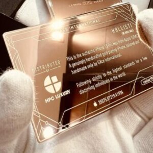 Thẻ mạ vàng theo máy có khắc logo Distributed by HPC Luxury